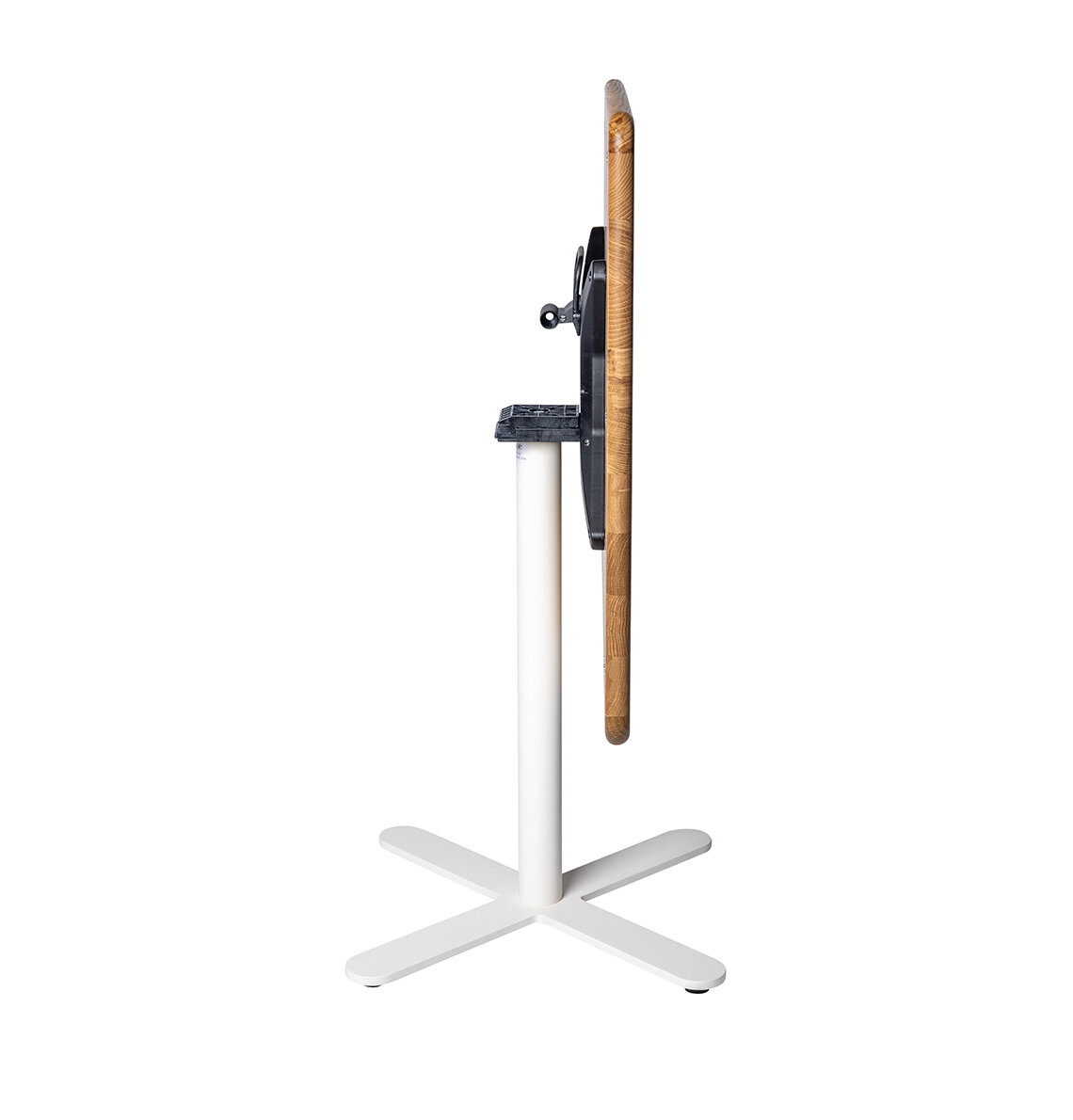 Saeulentisch_Minimal_Quadratisch_04