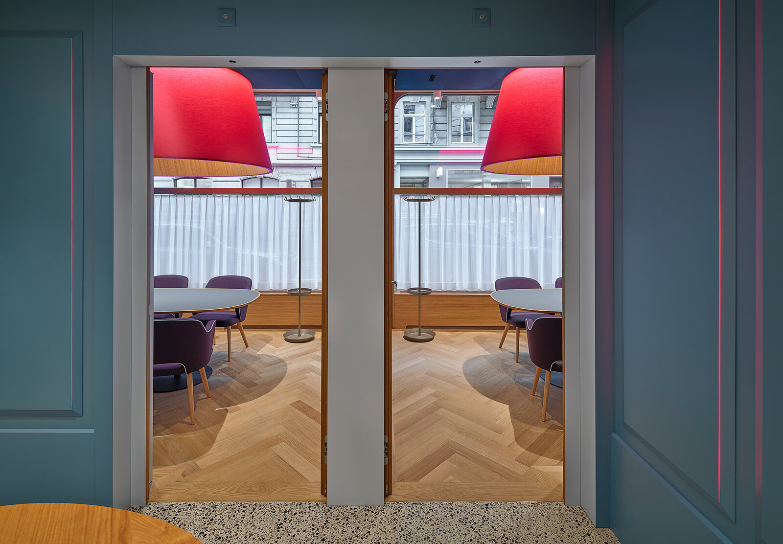 Umbau Sparhafen Bank Z&uuml;rich | Innenarchitektur: Bureau Hindermann GmbH | Foto &copy; Tom Bisig